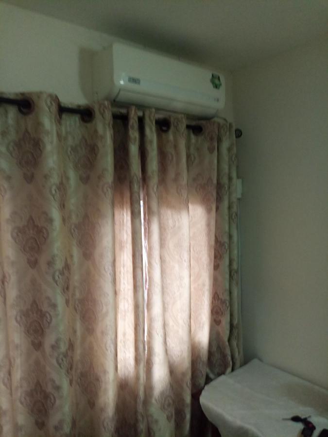 Ange Raphael Hotel Douala Kültér fotó